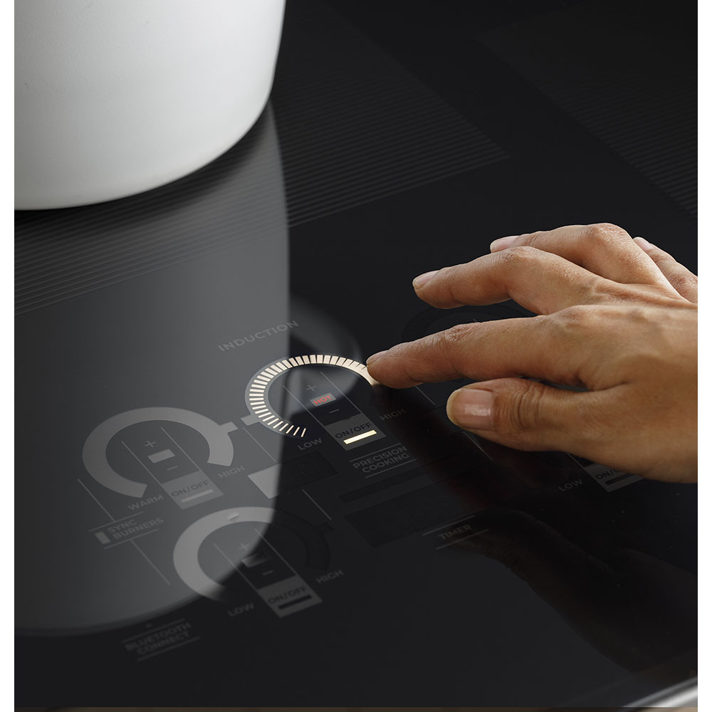 GLIDE TOUCH COOKTOP CONTROLS